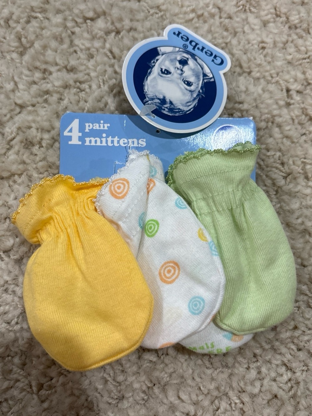 NWT Gerber 4 Pairs Cotton Colorful Pastel Baby Hand Mittens Size 0-3 Months